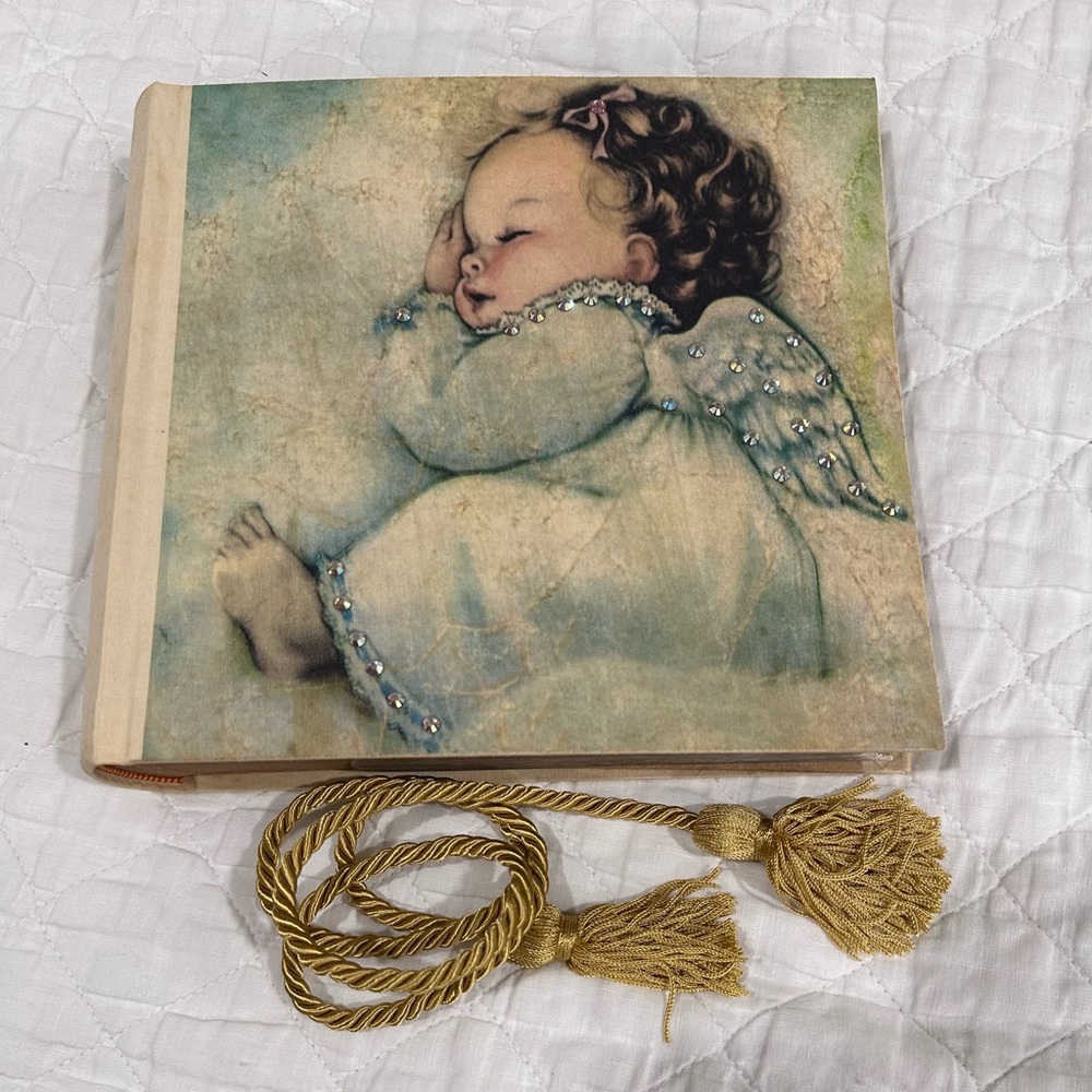 Vintage Terra Traditions Photo Album: Baby Angel Themed